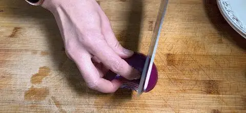 正宗新疆大盘鸡食谱_新疆大盘鸡皮带面_家庭版大盘鸡做法