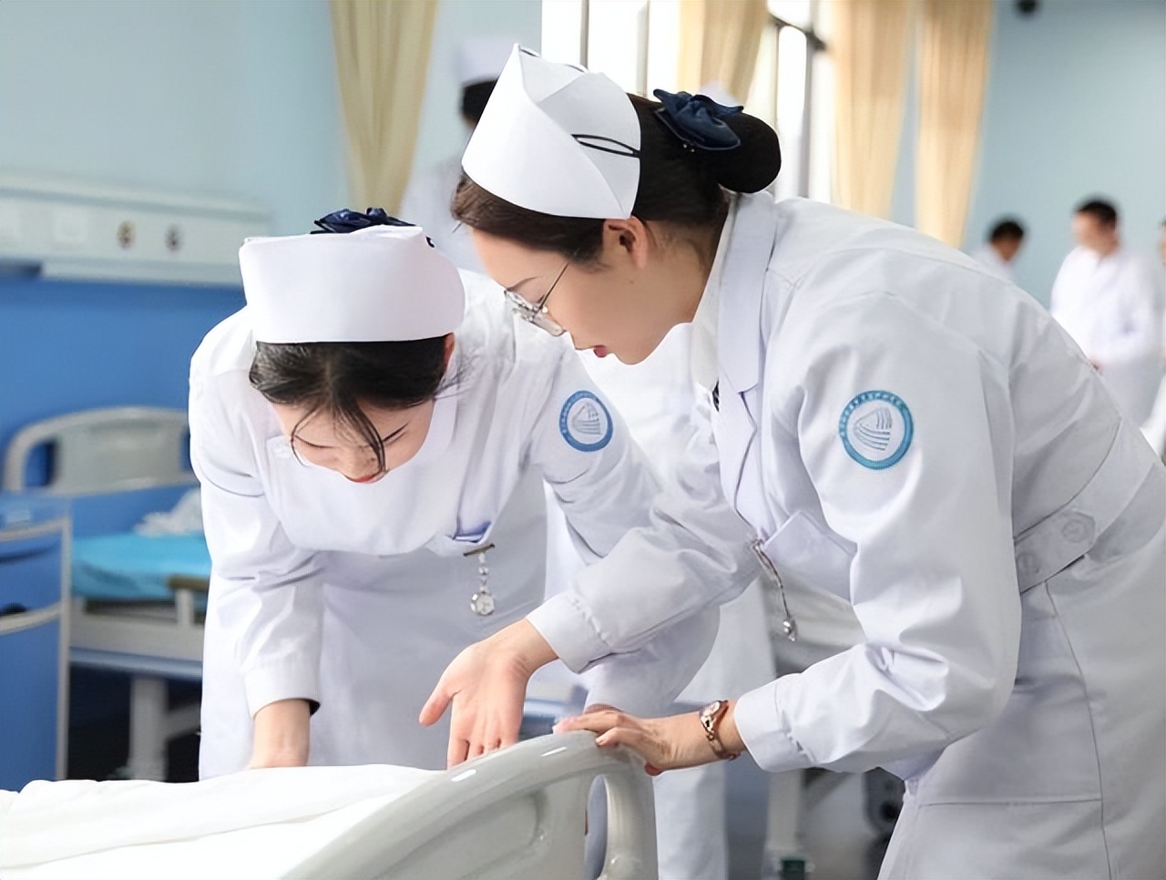 2025届毕业生就业率最高专业_机械设计制造及其自动化就业前景_2025公务员就业形势