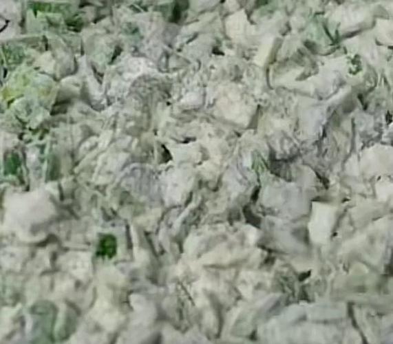 鸡蛋市场产能过剩_2025鸡蛋价格走势图_鸡蛋价格低迷