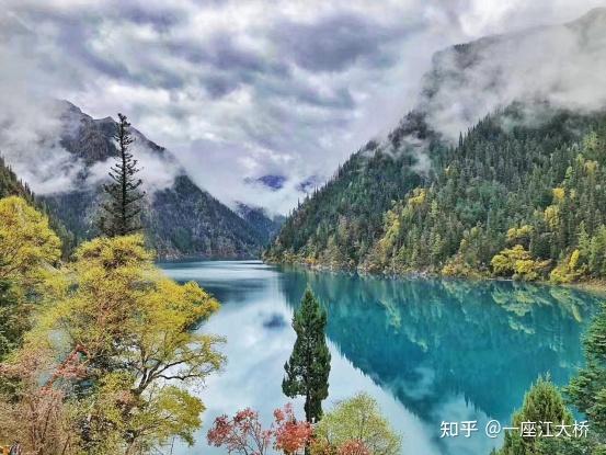 四川旅游攻略_川西旅游路线规划_成都华阳旅行社