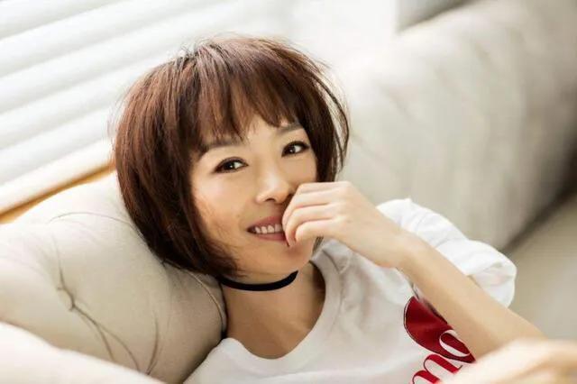 鲁豫 主持生涯 采访节目 电视名人_鲁豫 事业成功 主持人 晚年生活_张轶涵和鲁豫