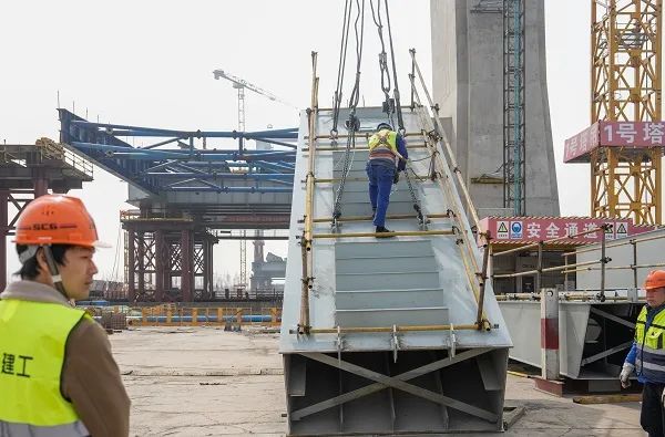 黄浦江悬索桥_悬索桥的发展趋势_嘉松公路越江大桥